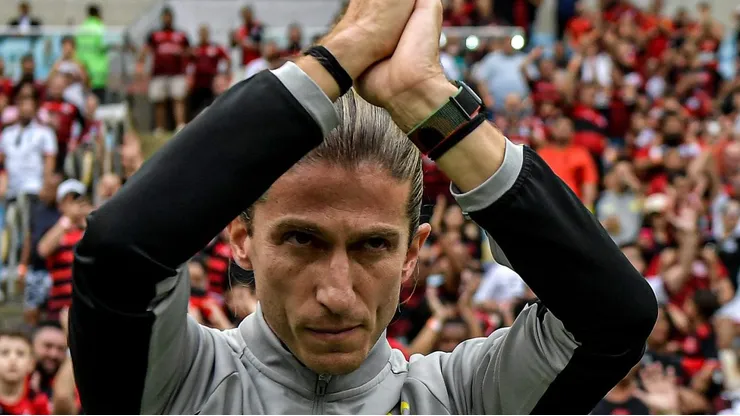 Filipe Luís, novo técnico do Fla, analisa o time corinthiano.