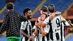 Jogadores da Juventus comemoram gol em partida da Série A diante do Genoa. (Photo by Simone Arveda/Getty Images)