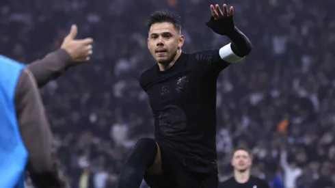 Angel Romero será titular na decisão diante do Flamengo. Foto: Marcello Zambrana/AGIF