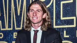 Filipe Luís recebendo prêmio do Brasileirão 2019, no Rio de Janeiro. Foto: Nayra Halm