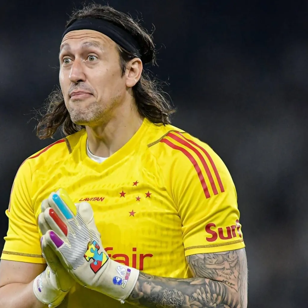 Cássio em partida do Cruzeiro