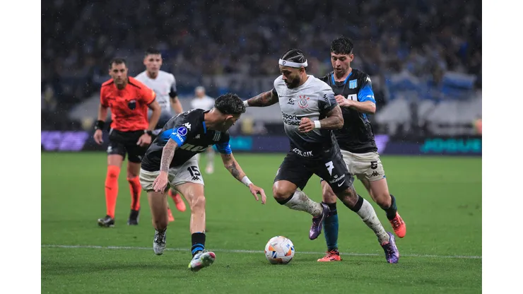 Racing e Corinthians fazem semifinal da Sul-Americana na Argentina (Foto: Ettore Chiereguini/AGIF)