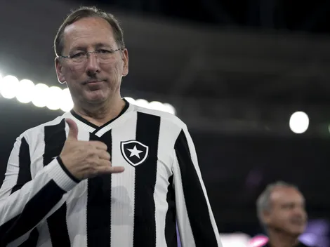 Textor comemora título histórico do Botafogo mas já foca no Brasileirão