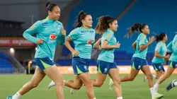 Seleção Brasileira durante último treino para confronto contra a Austrália nos Amistosos da Copa do Mundo