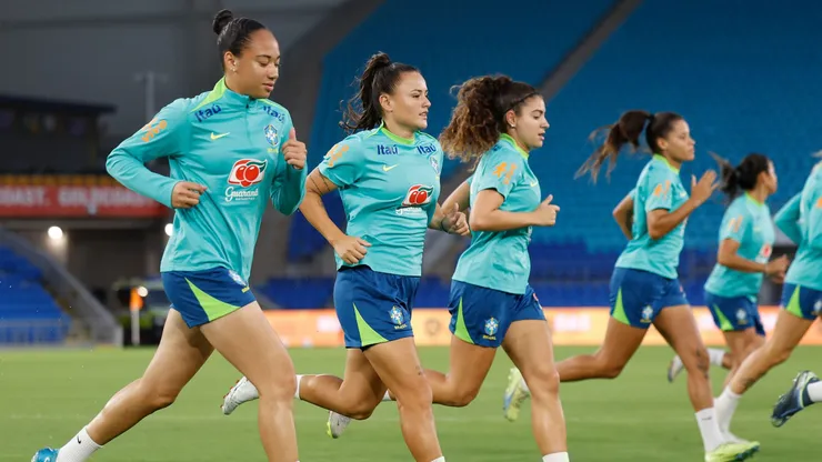 Seleção Brasileira durante último treino para confronto contra a Austrália nos Amistosos da Copa do Mundo