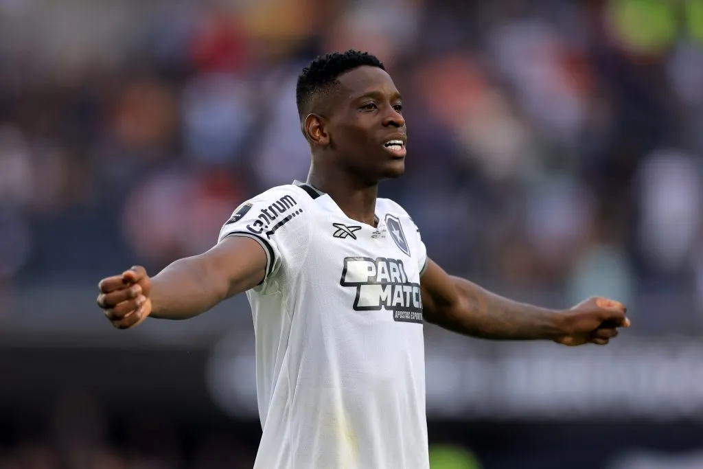 Atacante do Botafogo marcou o 1° gol da final. Photo by Buda Mendes/Getty Images