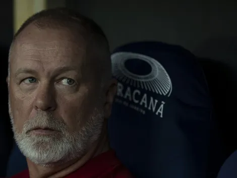 Atleta do Fluminense é afastado e não joga com Mano