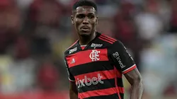Evertton Araújo durante a partida entre Flamengo e Bahia, na Copa do Brasil, pelo Campeonato Brasileiro.