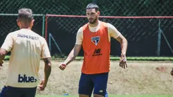 Escalação do São Paulo hoje não terá Jonathan Calleri; veja - Foto: São Paulo FC