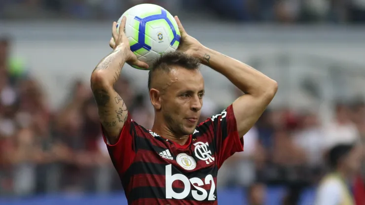 Rafinha foi um dos destaques do Flamengo em 2019. Fernando Moreno/AGIF.