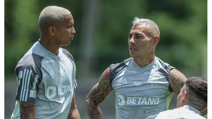 Atlético-MG deve ir com ataque formado por Deyverson, Hulk e Paulinho para decisão da Libertadores - Foto: Pedro Souza/Atlético