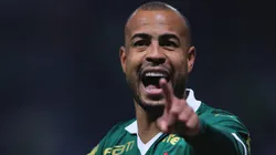 Mayke pode fechar com o Cruzeiro - Foto: Ettore Chiereguini/AGIF.