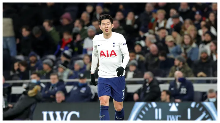Heung-Min Son pelo Tottenham em partida da Premier League diante do Brighton. Foto: MI News & Sport / Alamy Stock Photo
