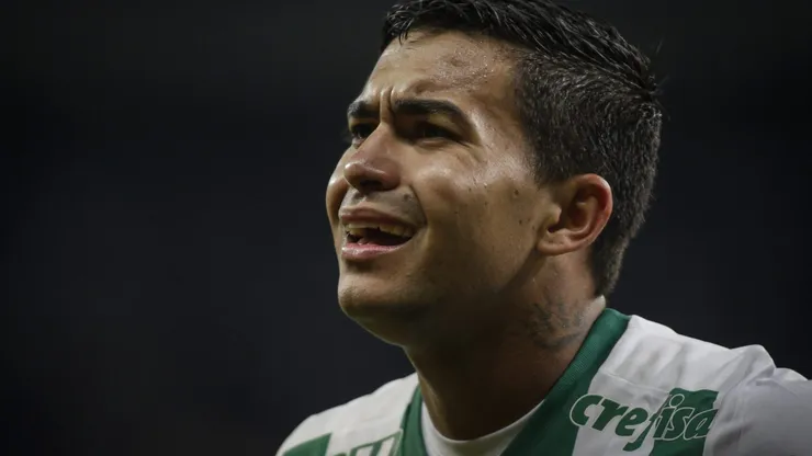 Leila Pereira quer negociar Dudu no Palmeiras em janeiro