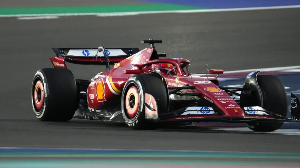 Leclerc no seu SF-24 no Catar