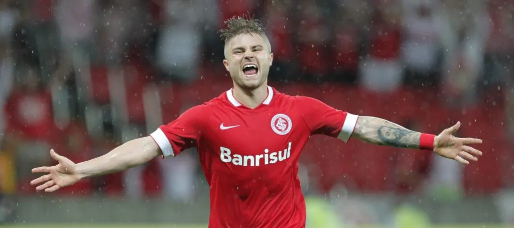 Foto: Gustavo Granata/AGIF – Eduardo Sasha fazia parte do elenco do Internacional na conquista do último Gauchão