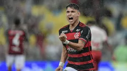 Luiz Araújo sofreu uma lesão na cartilagem do joelho