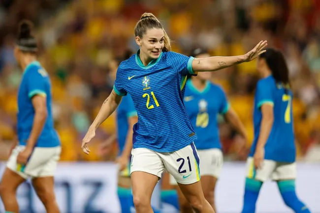 Gio, comemora o terceiro gol da Seleção Brasileira em Brisbane contra as australianas. Foto: Rafael Ribeiro/CBF