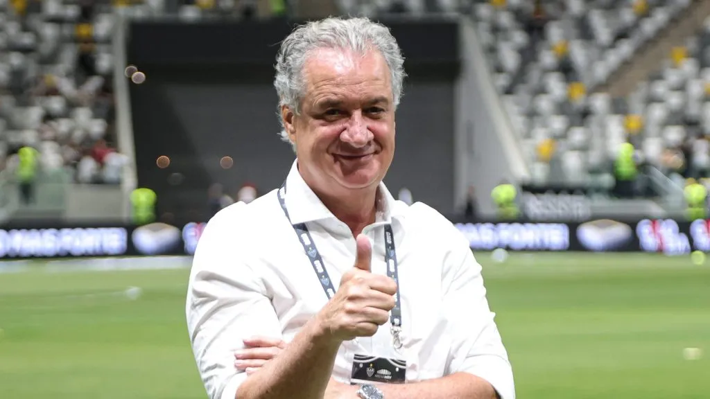 Presidente do Atlético-MG exaltou o momento do Botafogo - Foto: Gilson Lobo/AGIF.