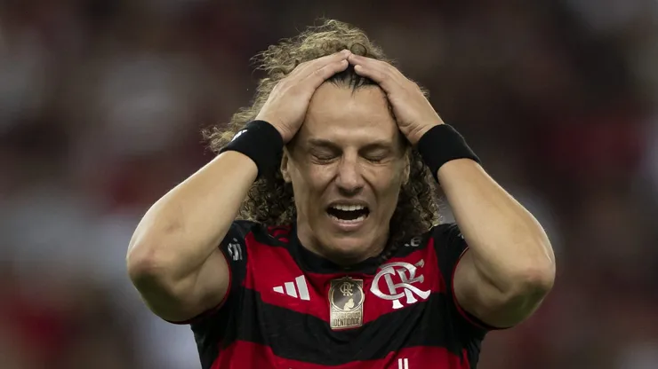 David Luiz lamenta pênalti perdido em Flamengo x Atlético-MG. Foto: Jorge Rodrigues/AGIF