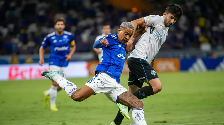 Matheus Pereira Grêmio levou apenas um gol no jogo, de Matheus Pereira. Foto: Fernando Moreno/AGIF