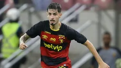 Pedro Vilhena, jogador do São Paulo - Foto: AGIF