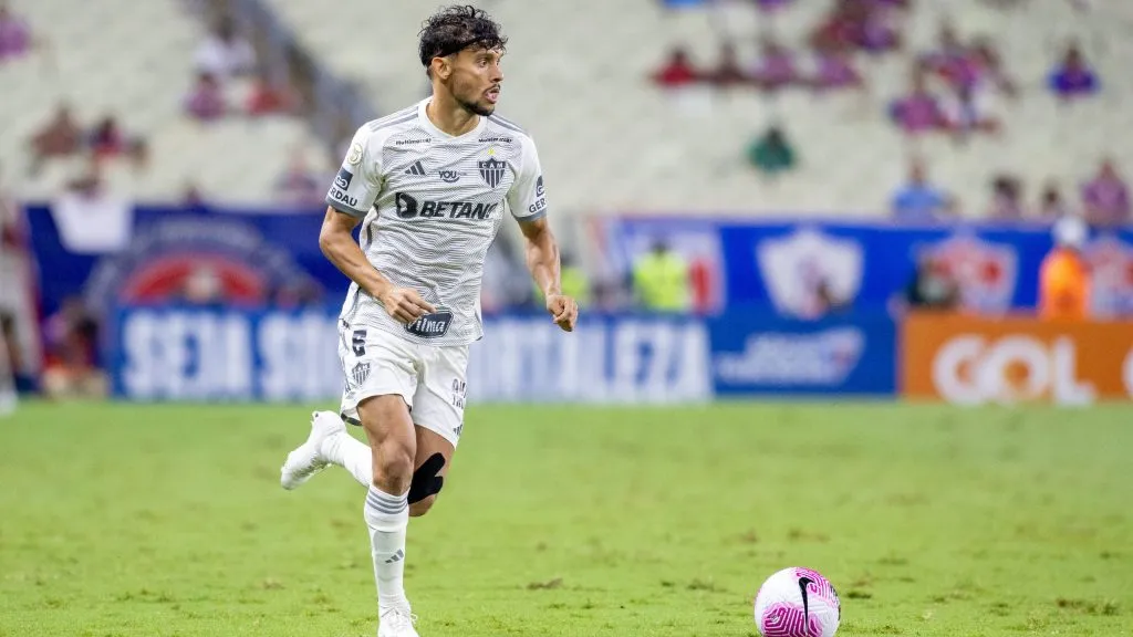 Gustavo Scarpa projeta confronto na Libertadores – Foto: Baggio Rodrigues/AGIF