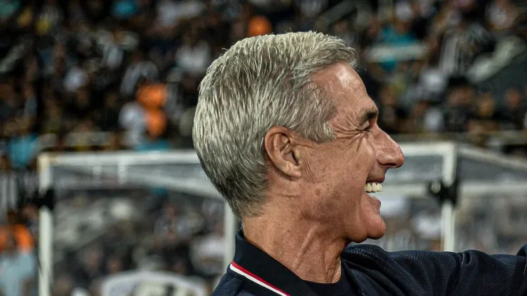 Luís Castro está perto de ser anunciado no Peixão.