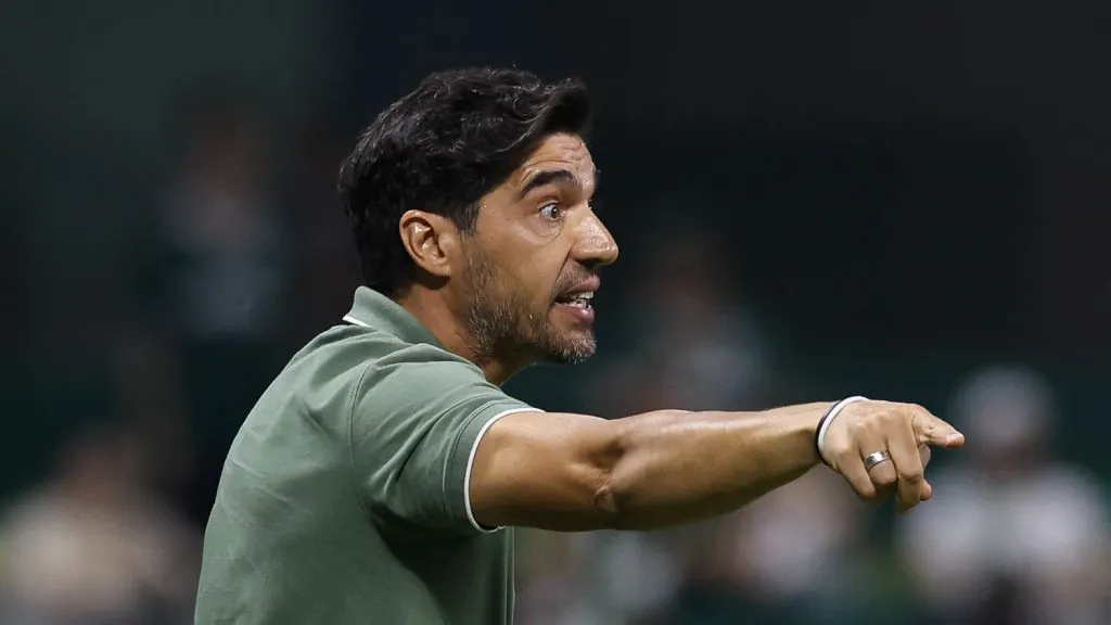 Foto: Cesar Greco/Palmeiras – Abel Ferreira perdeu prestígio com parte da torcida do Palmeiras