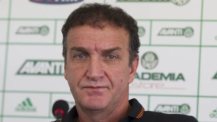 - Cuca, treinador de futebol