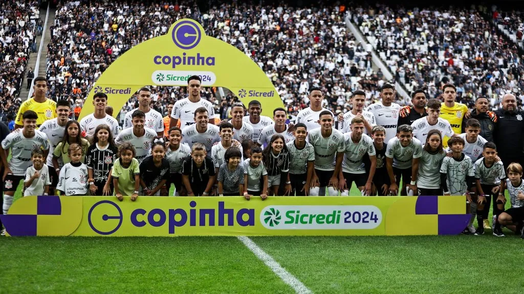 Time do Corinthians na Copa São Paulo de Futebol Júnior. Foto: Fabio Giannelli/AGIF