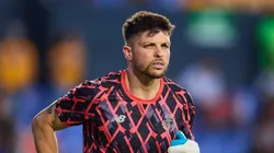 Tiago Volpi durante partida contra o América de Jardine.