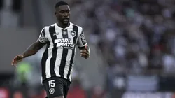 Zagueiro causa preocupação no Botafogo