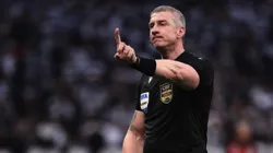 Daronco foi o juiz da partida. Foto: Ettore Chiereguini/AGIF