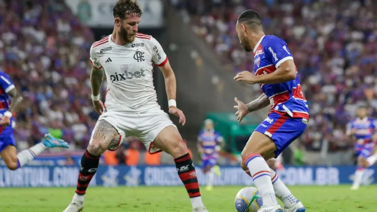 Léo Pereira jogador do Flamengo durante partida contra o Fortaleza pelo Campeonato Brasileiro A 2024. Foto: Lucas Emanuel/AGIF