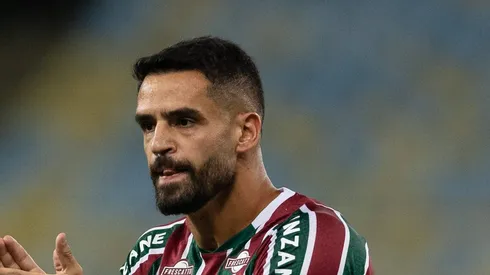 Renato Augusto durante jogo do Flu no Maracanã.