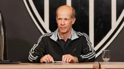 Ricardo Guimarães, investidor da SAF, do Galo durante coletiva após rebaixamento das Vingadoras