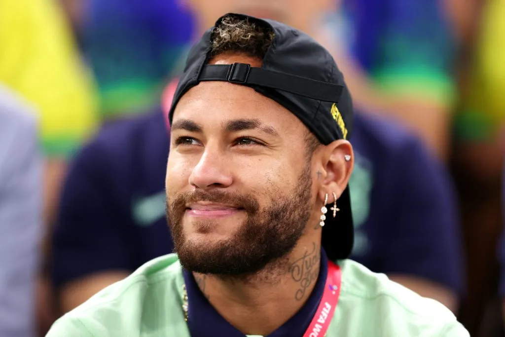 Foto: Julian Finney/Getty Images – Neymar tem futuro indefinido no mercado da bola