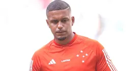 Anderson durante aquecimento antes de partida entre Cruzeiro e Botafogo, pelo Campeonato Brasileiro, no Mineirão.