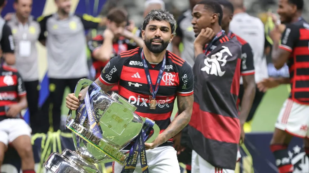 Gabigol venceu a Copa do Brasil de 2024 pelo Flamengo - Foto: Gilson Lobo/AGIF.