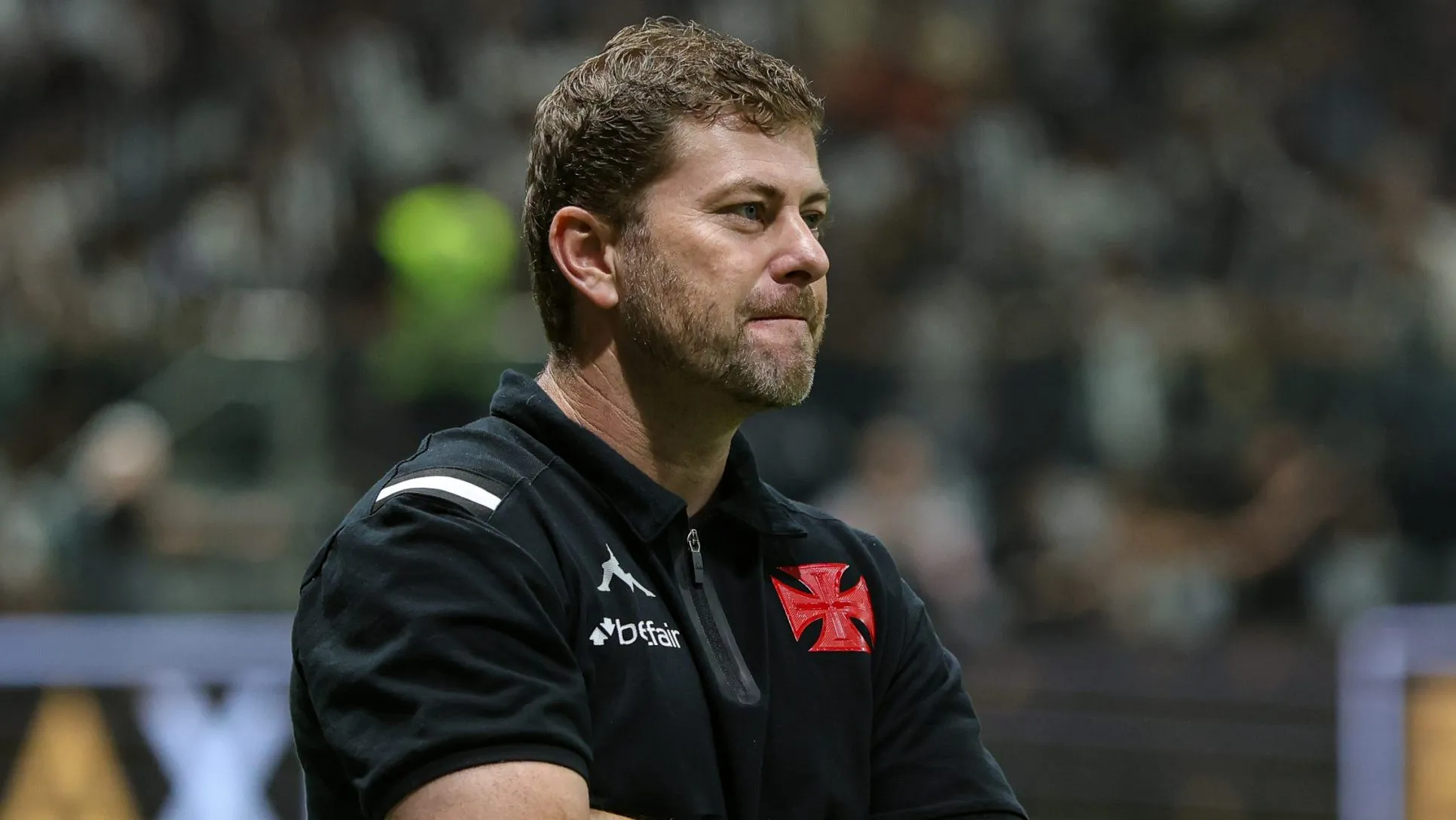 Rafael Paiva durante partida. Foto: Gilson Lobo/AGIF