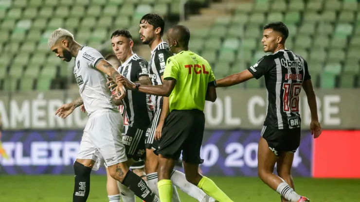 Momento da partida entre Atlético-MG e Botafogo