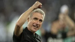 Treinador português está livre no mercado. Jorge Rodrigues/AGIF.