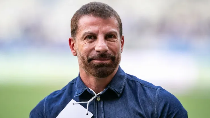 Pedrinho, presidente do Vasco, pode contratar técnico pretendido pelo Grêmio