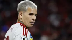 Soteldo, meia do Santos, em ação pela Seleção Venezuelana