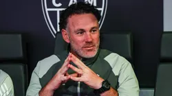 Gabriel Milito monta estratégia para a Libertadores