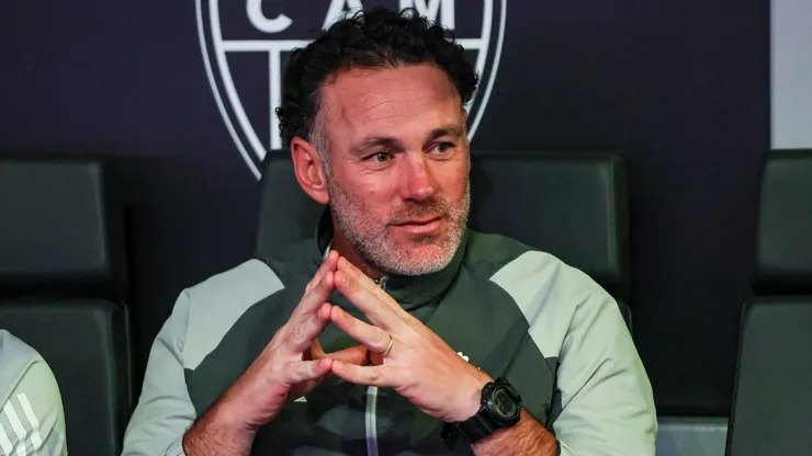 Gabriel Milito monta estratégia para a Libertadores