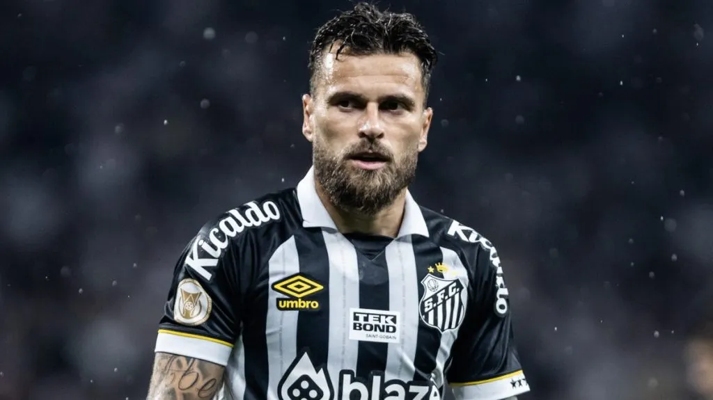 Lucas Lima pelo Santos. Foto: Abner Dourado/AGIF