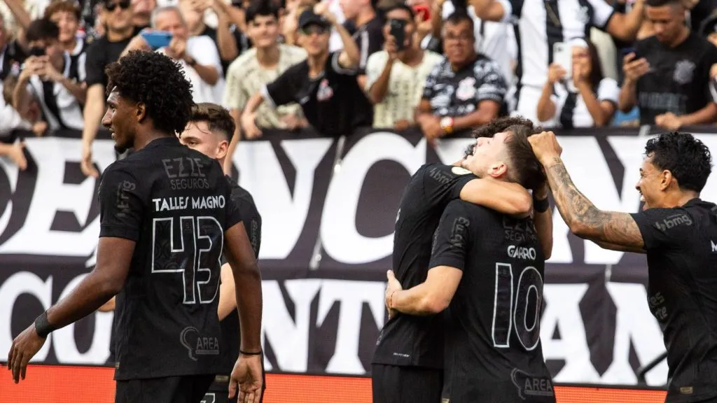 Foto: IMAGO / Fotoarena – Garro foi um dos destaques no Timão em vitória contra o Vasco, na Neo Química Arena.