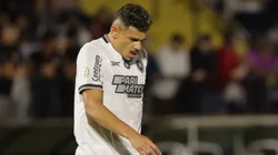 Tiquinho Soares foi expulso por reclamação